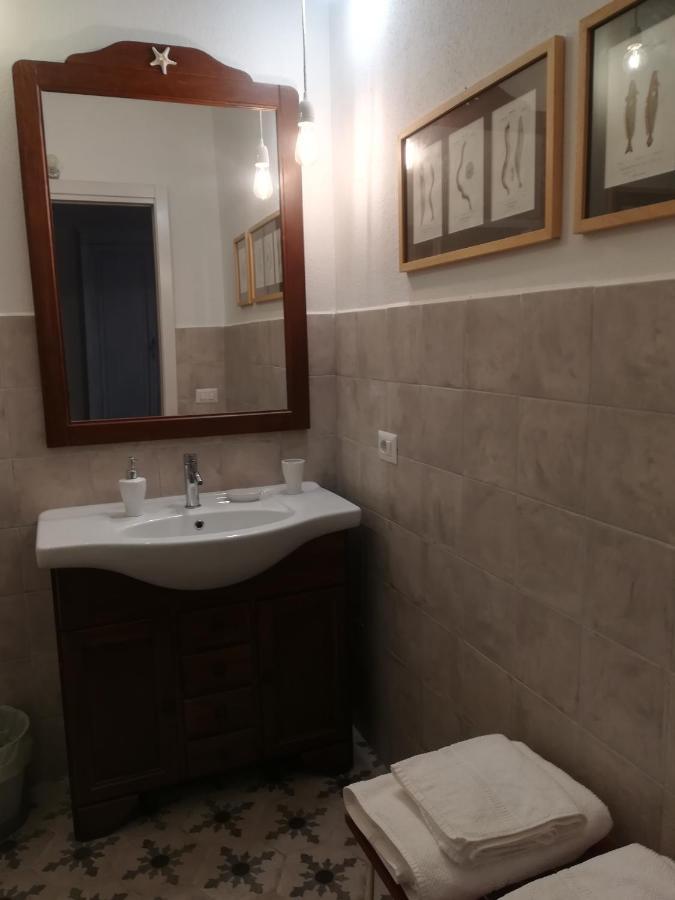 Bed and Breakfast Le 25 Tartarughe Santa Teresa Gallura Exterior foto